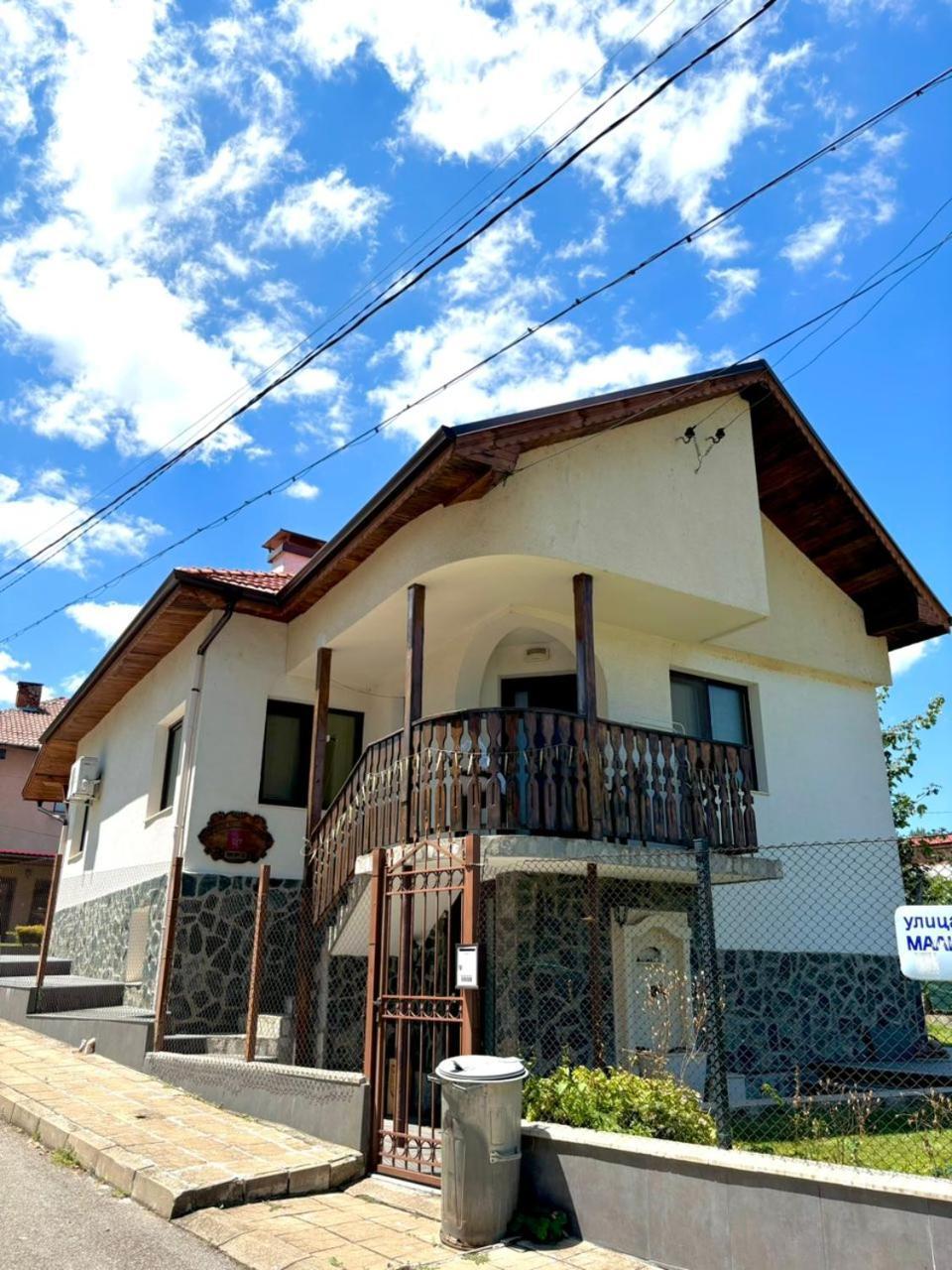 The House Of Petar Levski Berkovitsa Exteriör bild